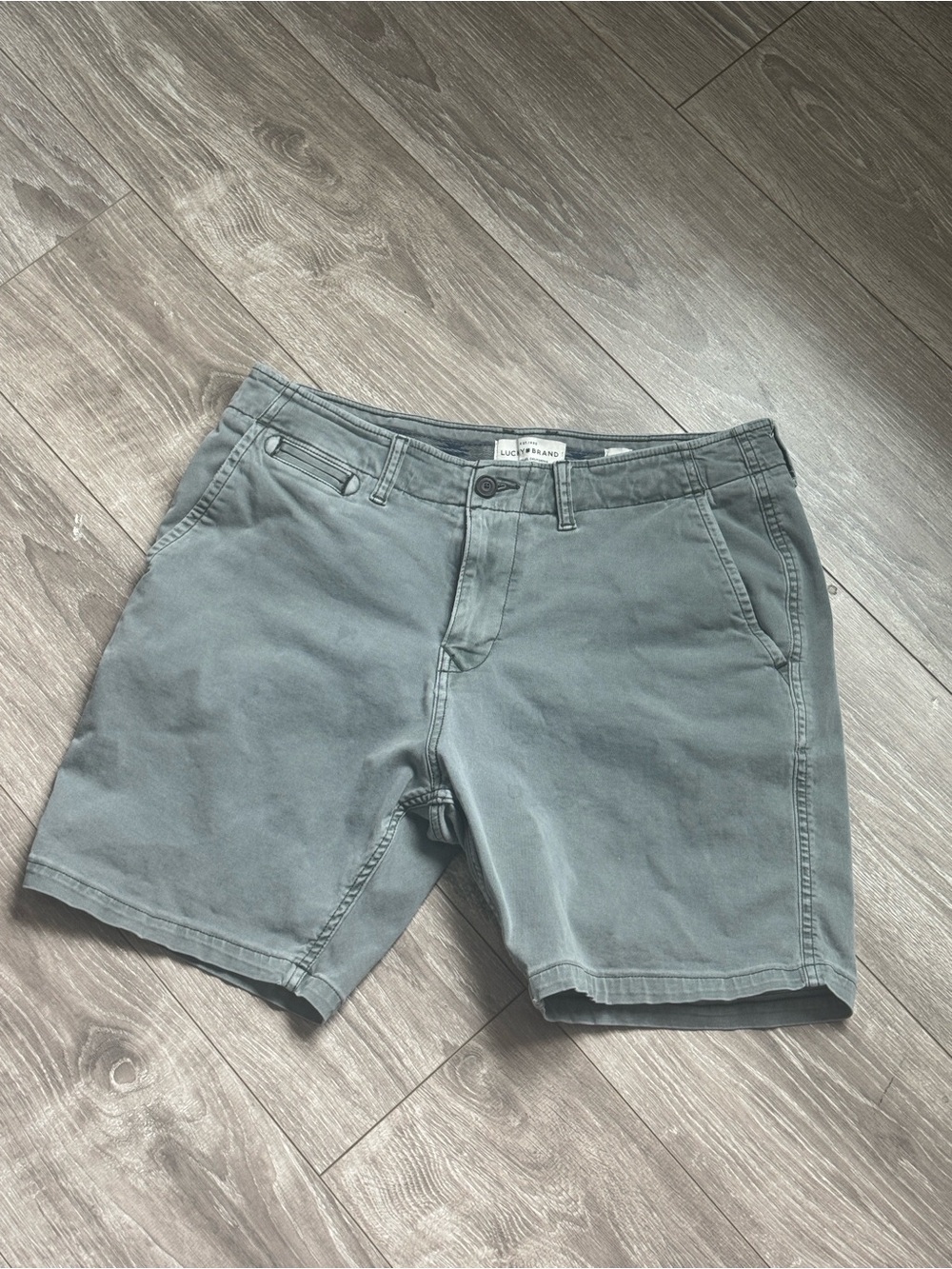 Lucky Brand Men's Sage Green Cotton Flat-Front Shorts
